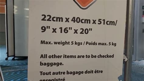 sunwing carry on baggage allowance.